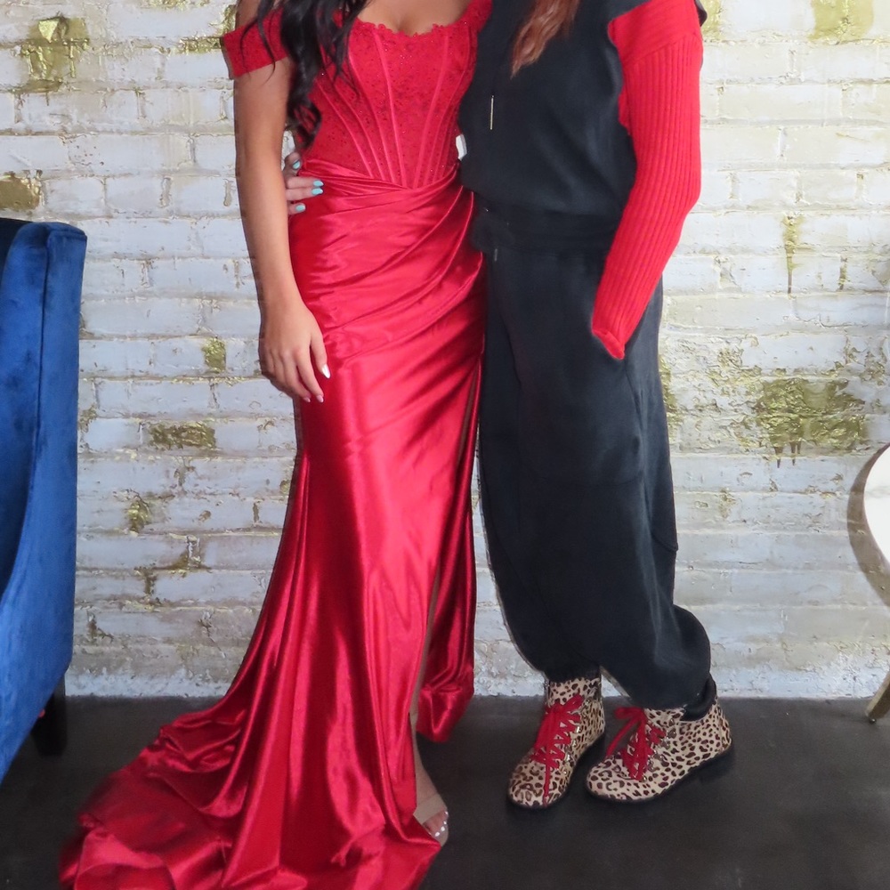 Sherri Hill Prom Dress